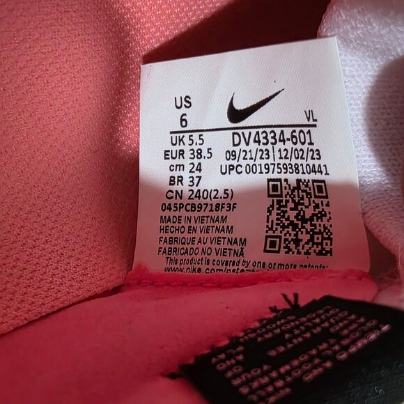 Women’s Pink Foam AG Soccer Cleats – Size 6 US – Tiempo Legend 10 Academy Style - Picture 2 of 8